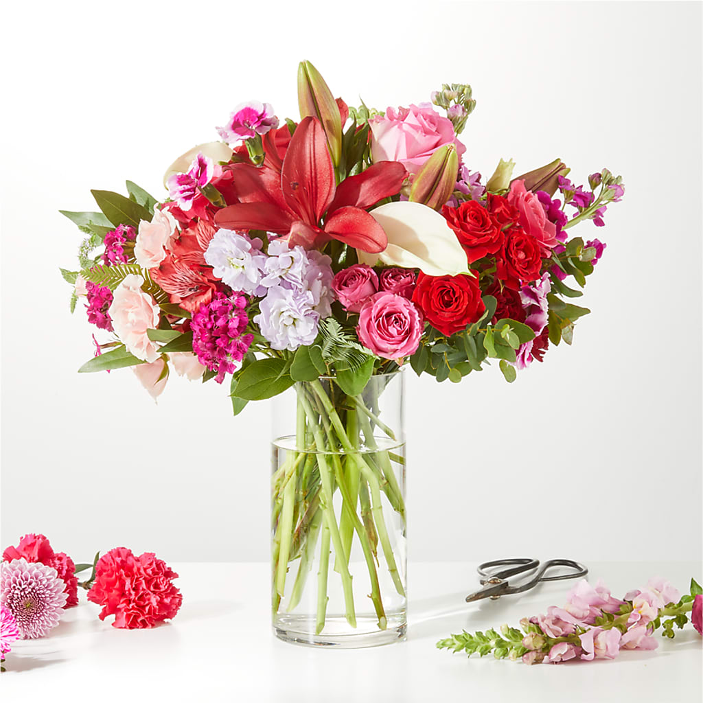 Swooning Over You - A Luxury Florist Original – For Get Me Not Florist, Williamston NC