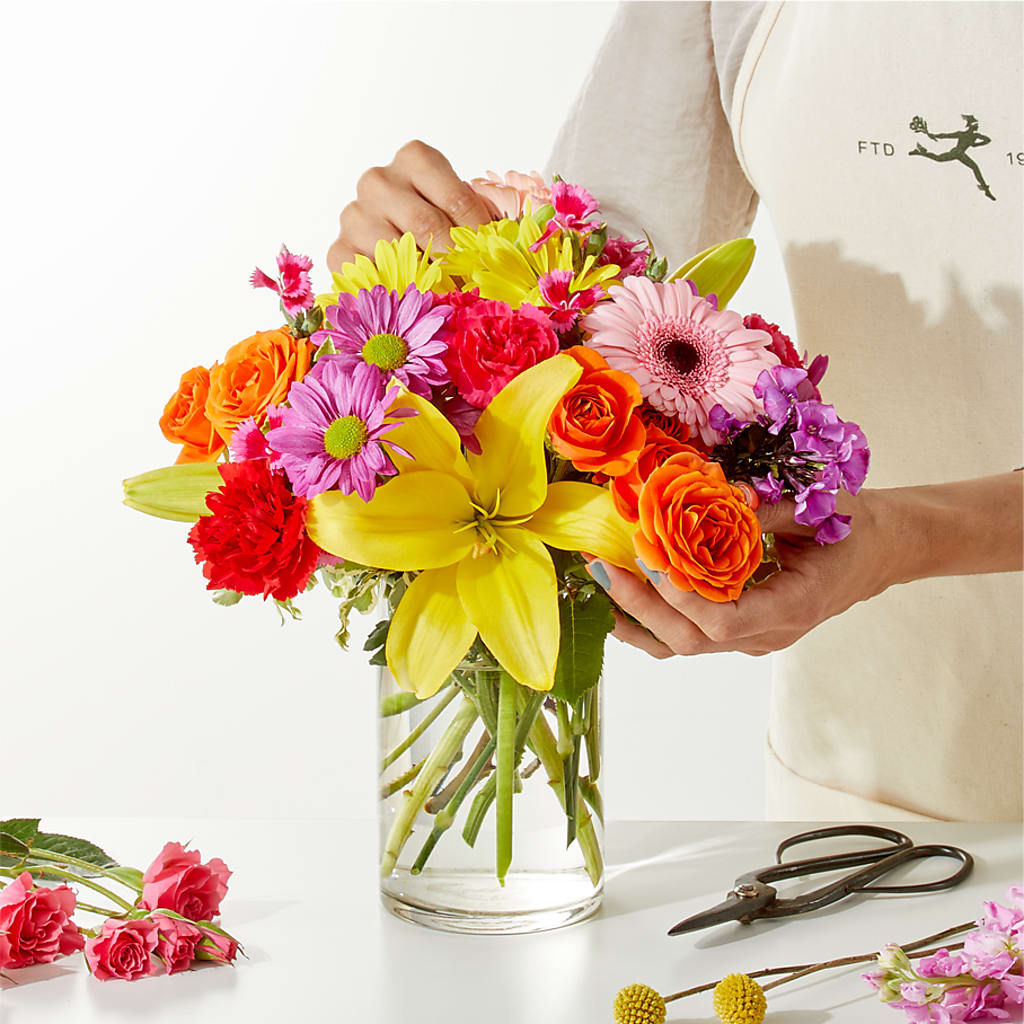 Cue the Confetti - A Florist Original – For Get Me Not Florist, Williamston NC