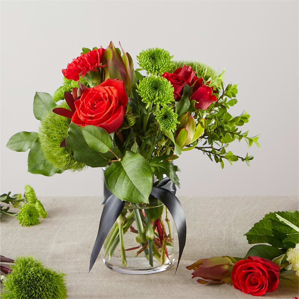 Heritage Kindle – A Florist Original – For Get Me Not Florist, Williamston NC