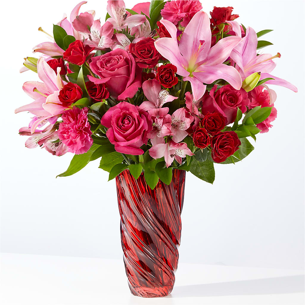 In Love Bouquet with Luxe Swirl Vase – For Get Me Not Florist, Williamston NC