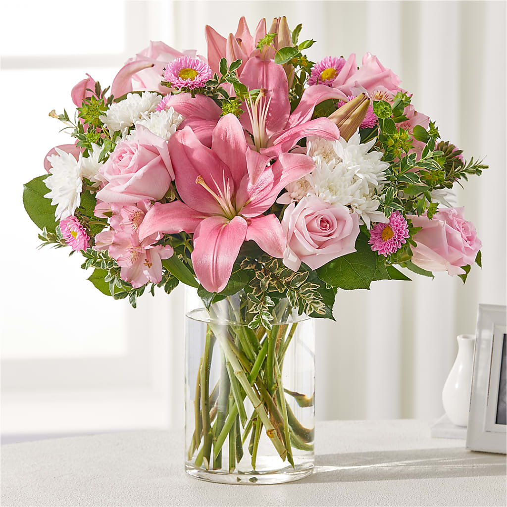 Healing Hug Bouquet – For Get Me Not Florist, Williamston NC