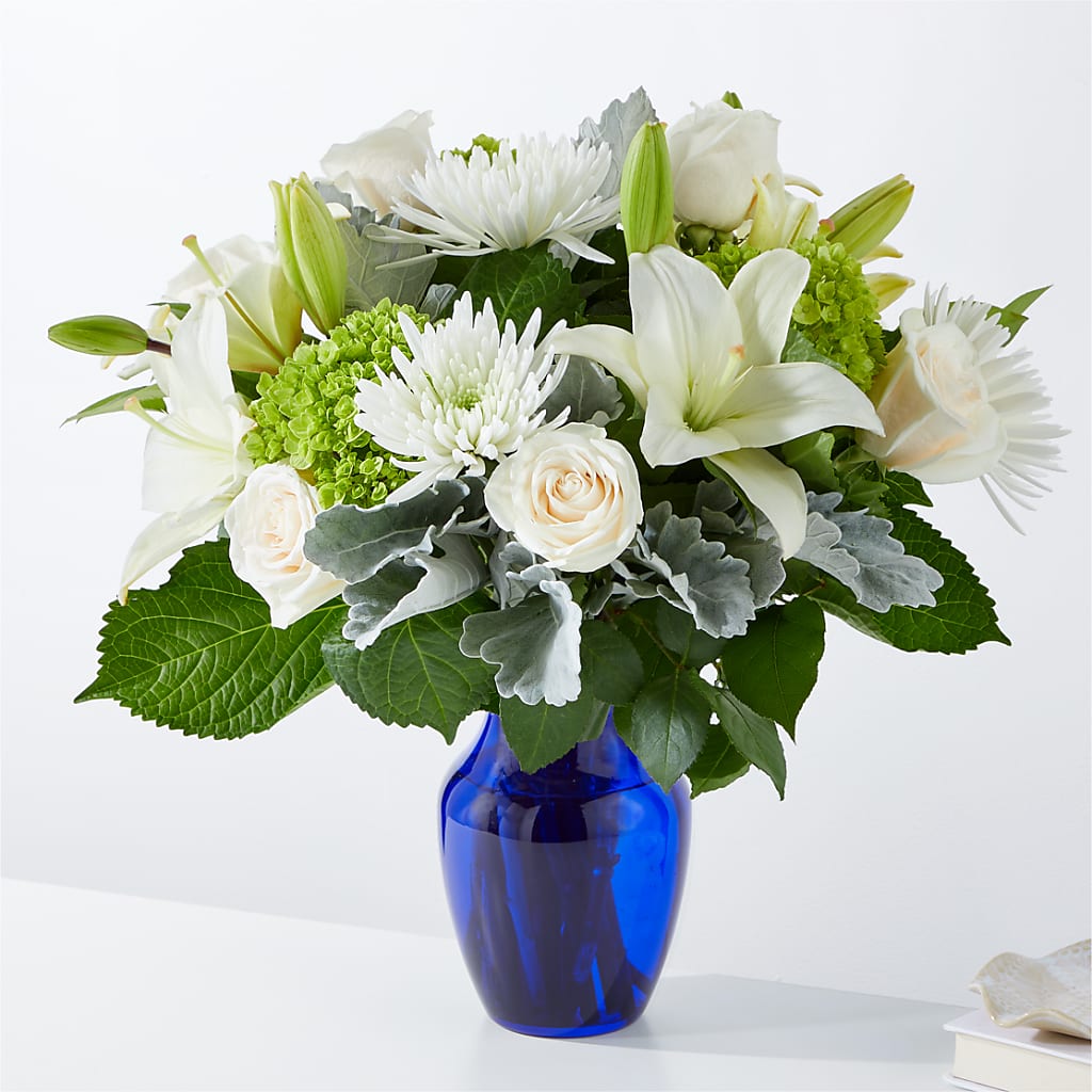 Snowy Dreams Bouquet – For Get Me Not Florist, Williamston NC