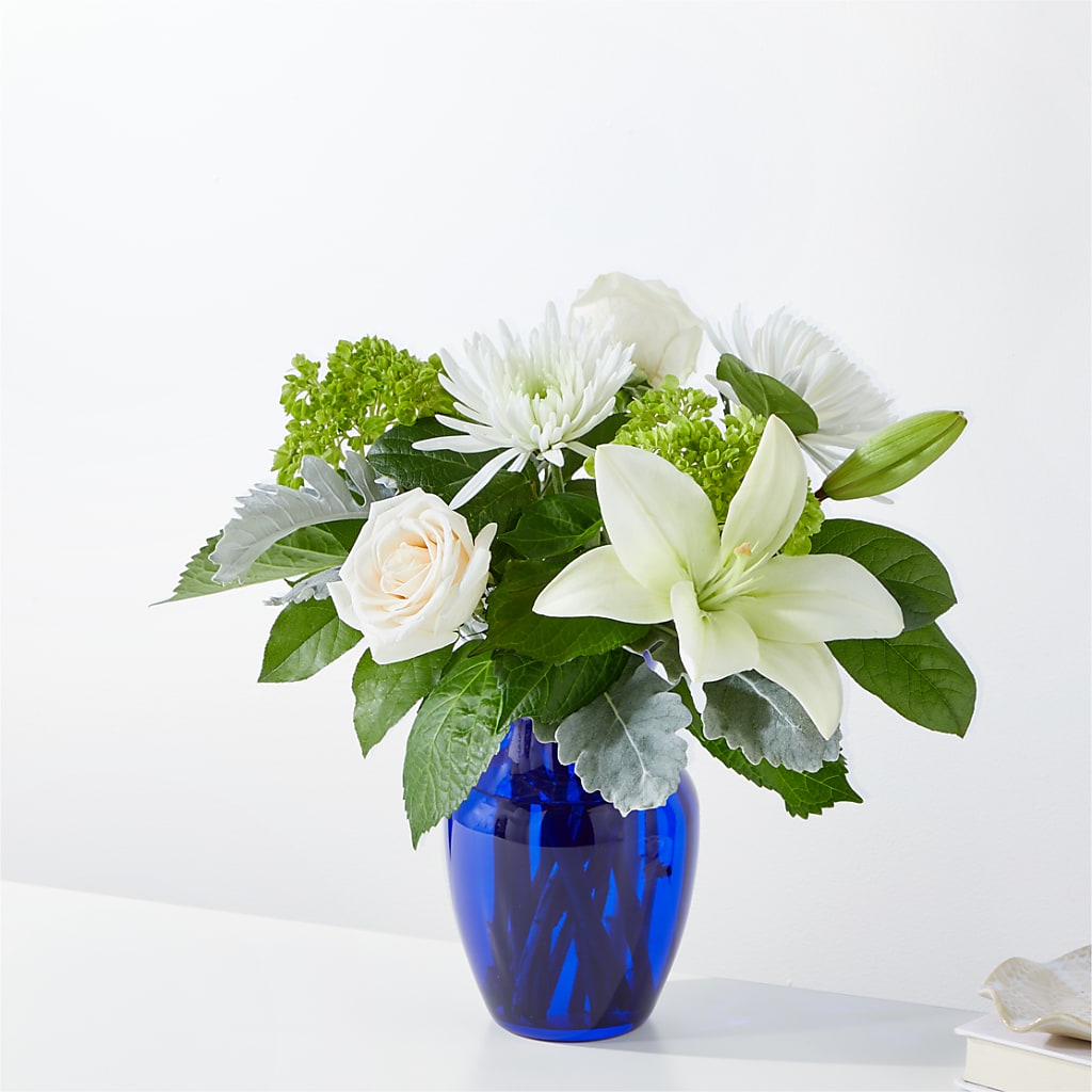 Snowy Dreams Bouquet – For Get Me Not Florist, Williamston NC