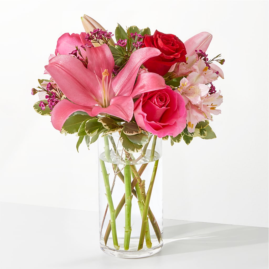 Lucky in Love Bouquet – For Get Me Not Florist, Williamston NC