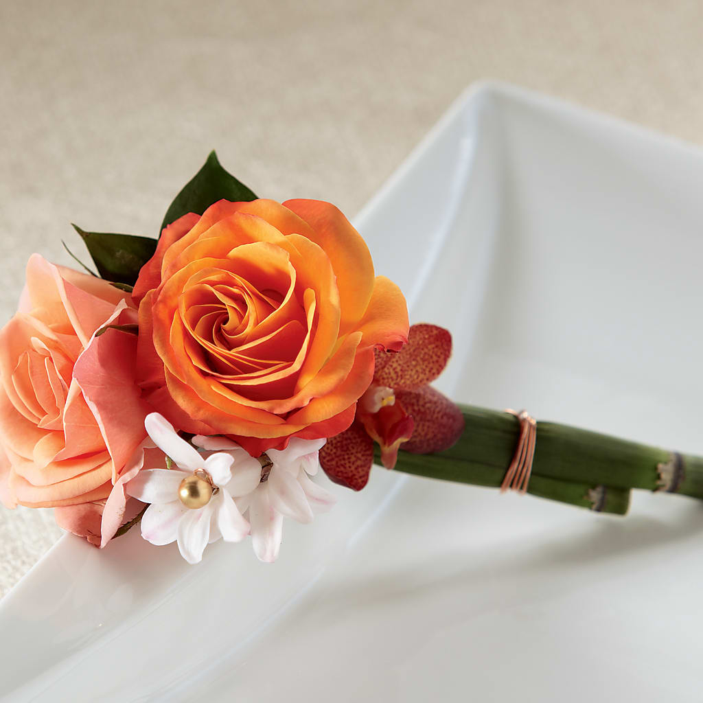Sunset Dream Boutonniere – For Get Me Not Florist, Williamston NC