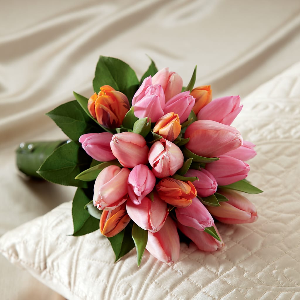 Embraceable Bouquet – For Get Me Not Florist, Williamston NC