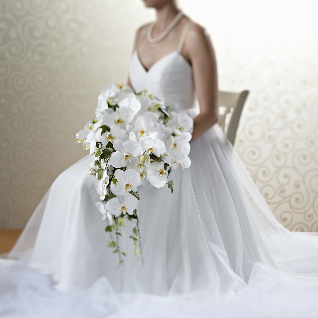 Classic White Bouquet – For Get Me Not Florist, Williamston NC