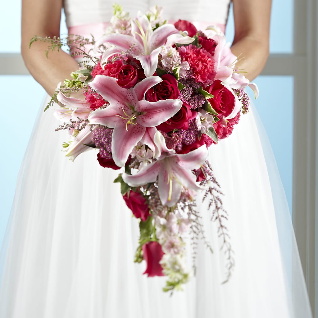 Lily & Rose Bouquet – For Get Me Not Florist, Williamston NC