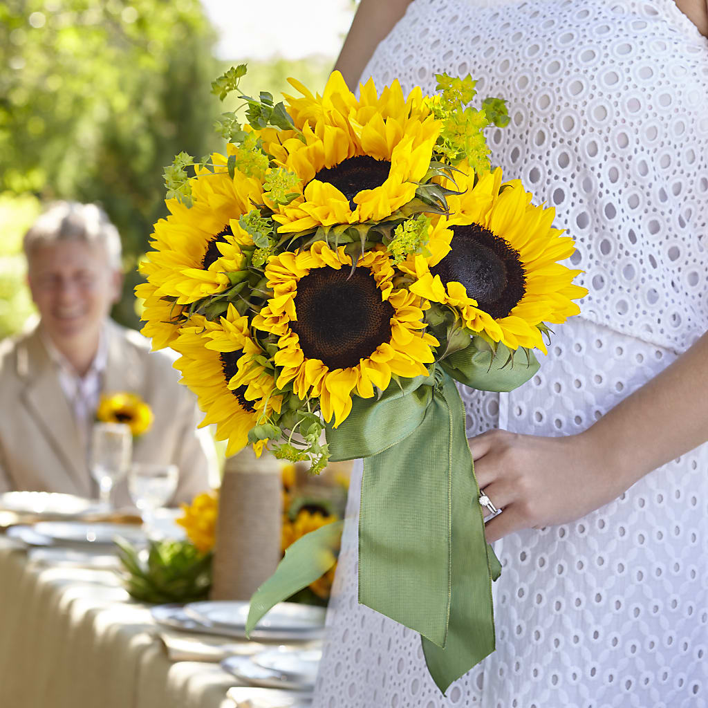 Free Spirit Bouquet – For Get Me Not Florist, Williamston NC
