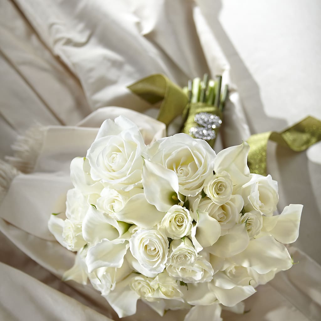 Serene Highness Bouquet – For Get Me Not Florist, Williamston NC