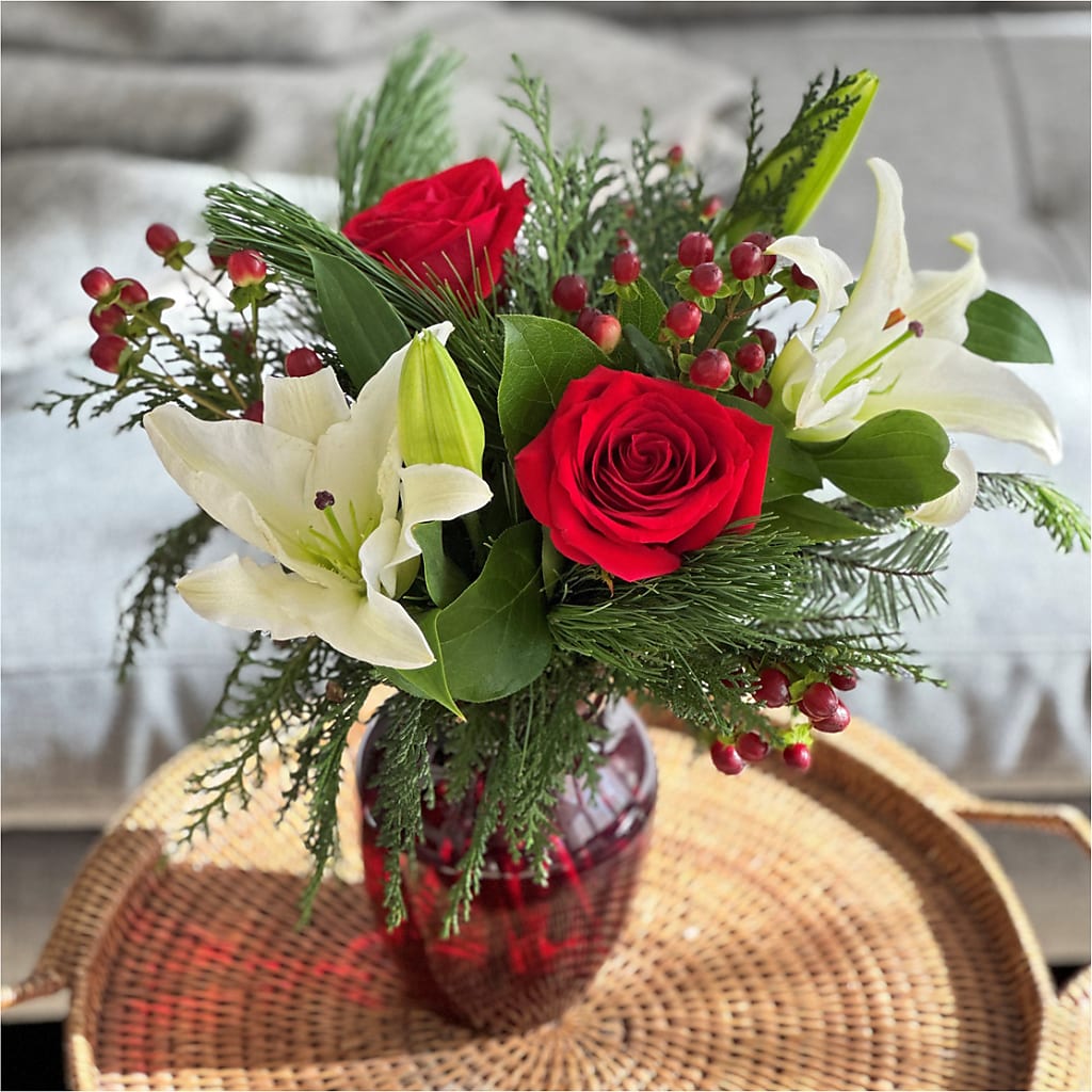 Evergreen Delight Bouquet –  For Get Me Not Florist, Williamston NC