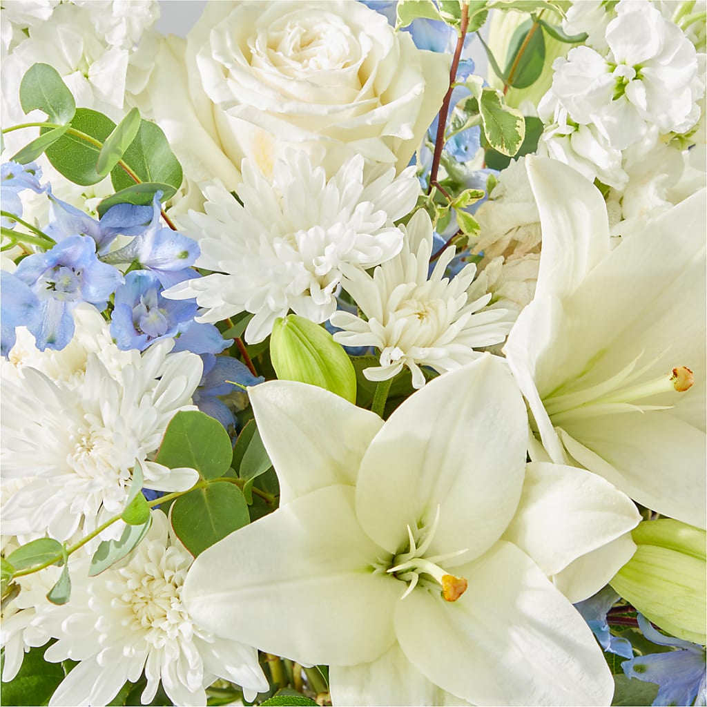 Peace of Mind Bouquet –  For Get Me Not Florist, Williamston NC