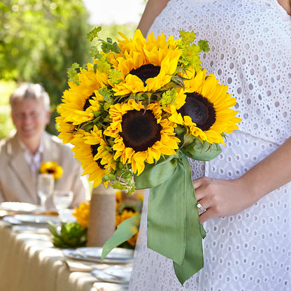 Free Spirit Bouquet –  For Get Me Not Florist, Williamston NC